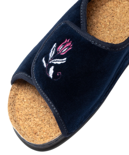 ЖЕНСКИЕ ТАПОЧКИ INBLU