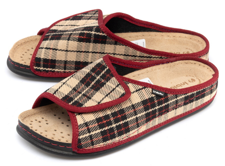 ЖЕНСКИЕ ТАПОЧКИ INBLU